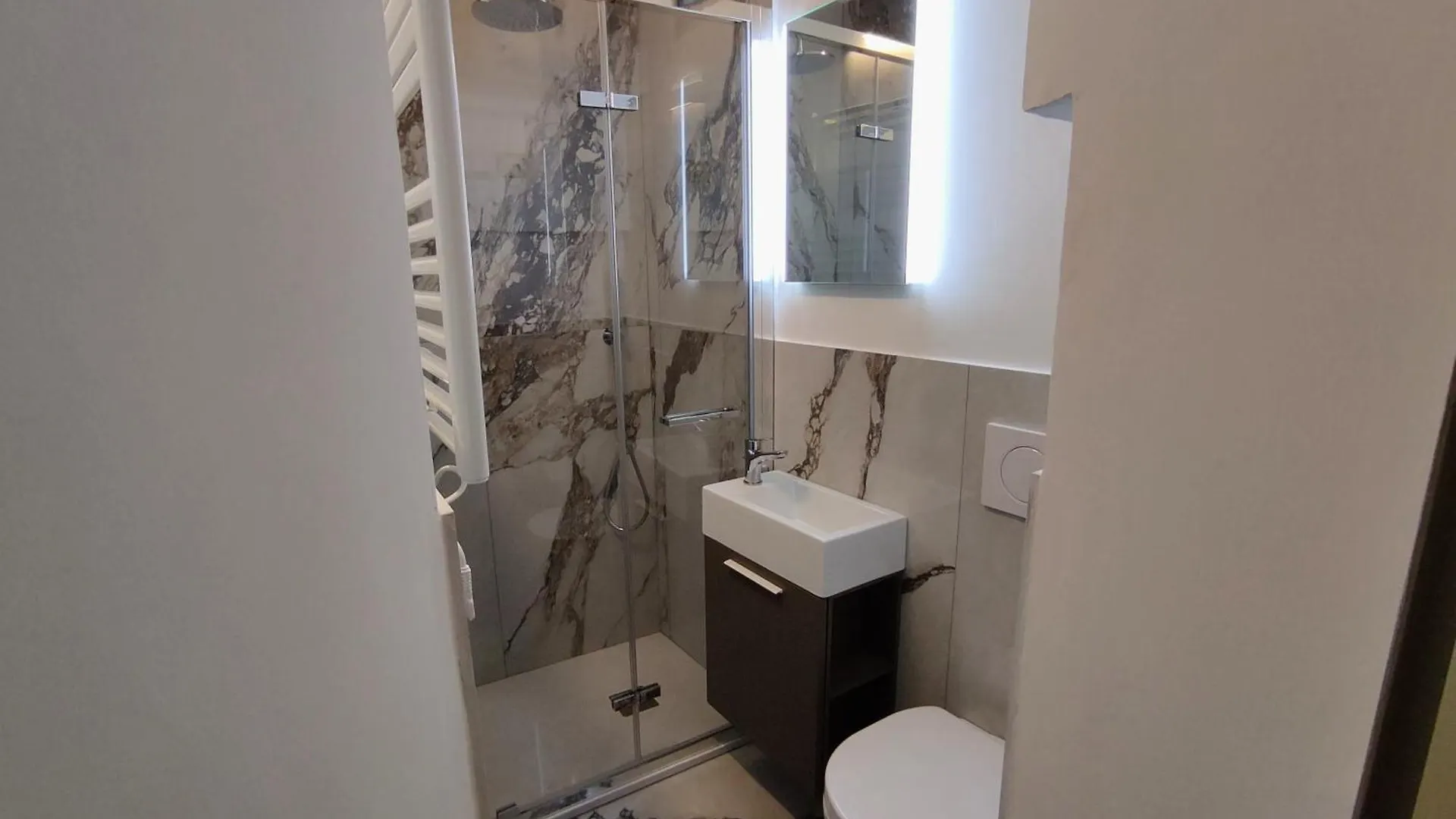 Buonarroti Big Apartment With Terrace In Oltrarno Florenz 0*,  Italien