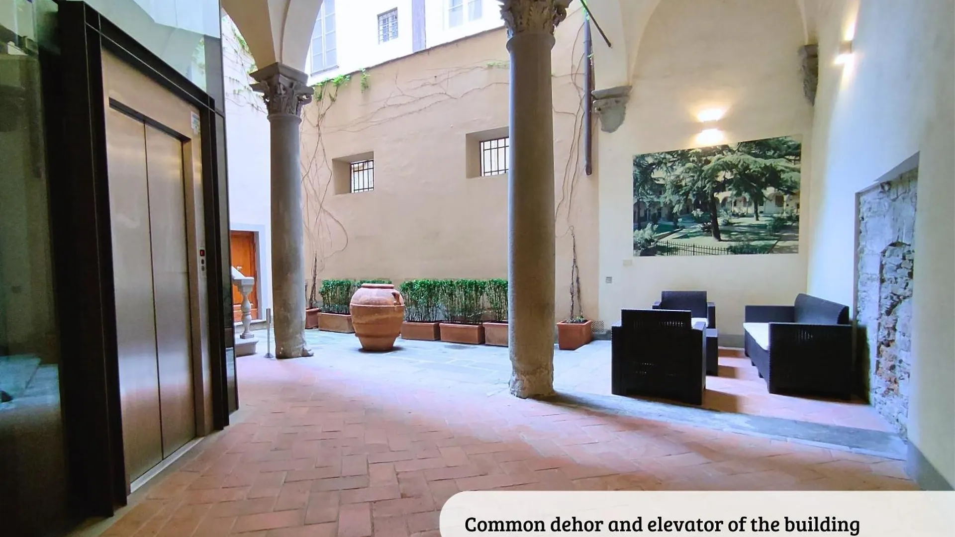 Buonarroti Big Apartment With Terrace In Oltrarno Florenz Italien